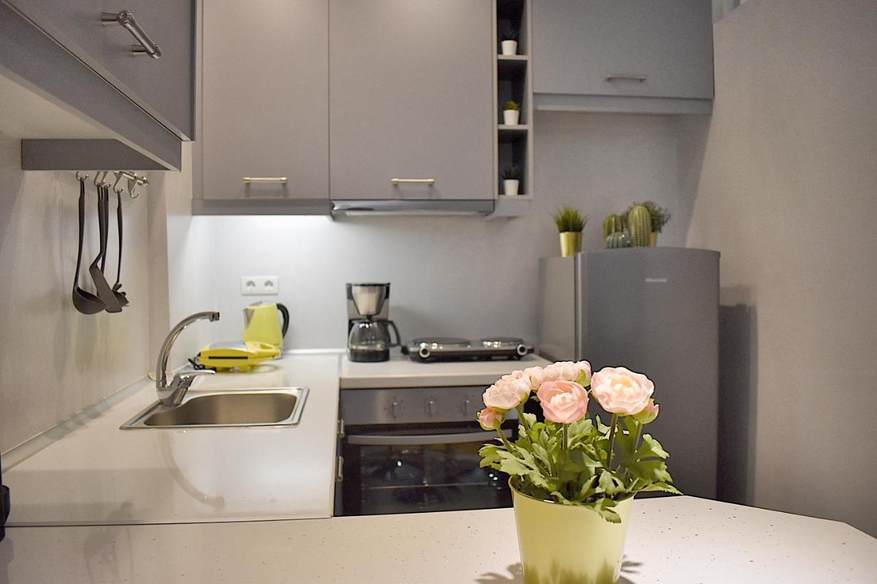 Check Point - Acropolis Apartment เอเธนส์ ภายนอก รูปภาพ